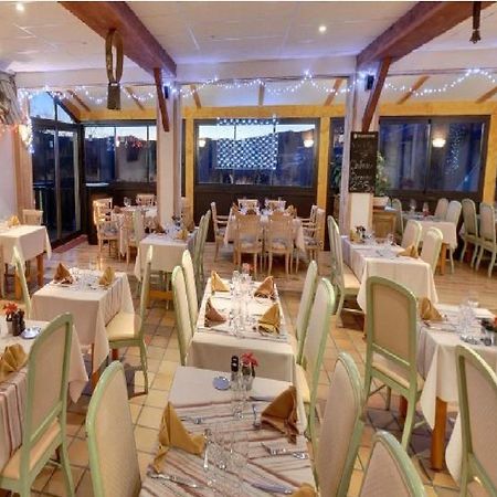 Hotel Saint Jean Montclar  Luaran gambar