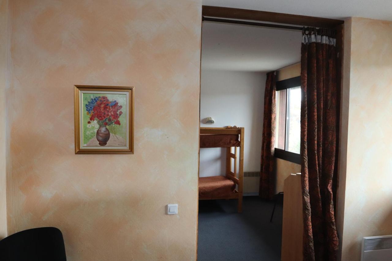 Hotel Saint Jean Montclar  Luaran gambar